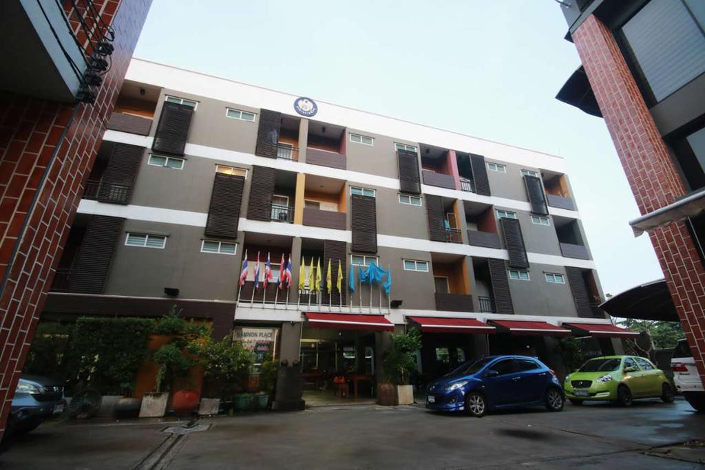 Namnon Place Nonthaburi Exteriör bild