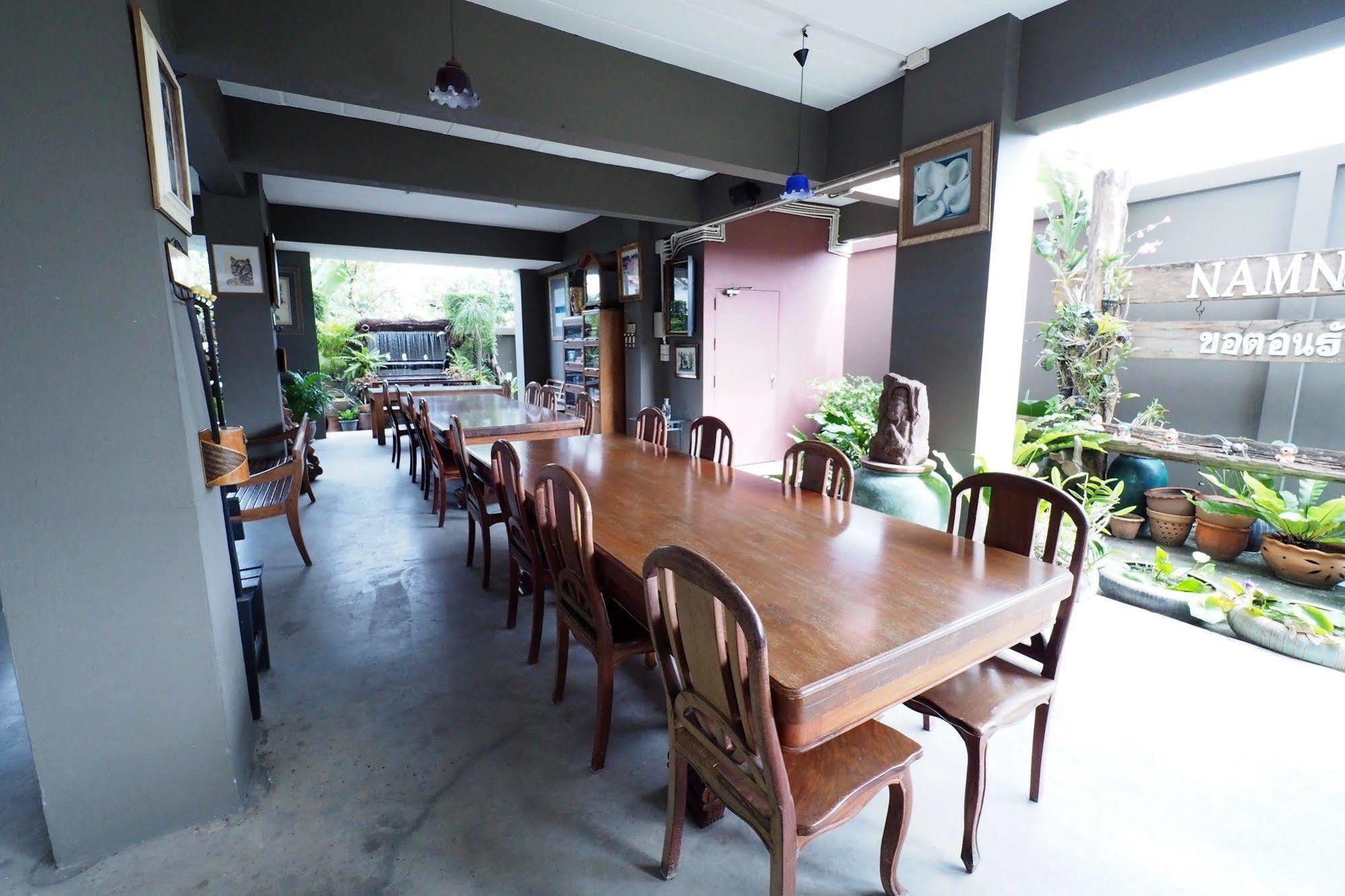 Namnon Place Nonthaburi Exteriör bild